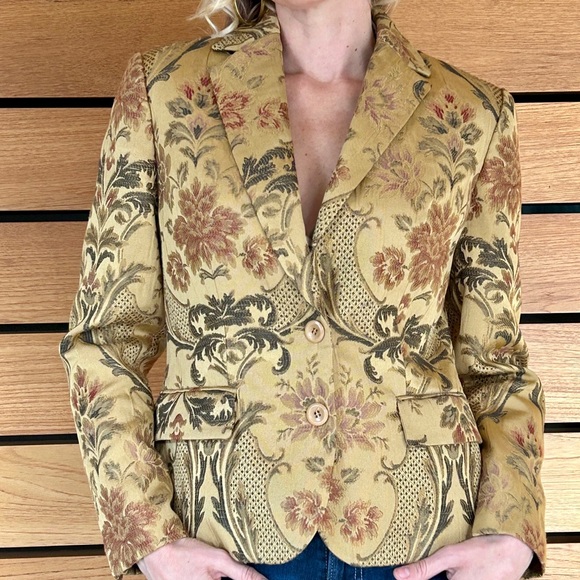 ✨Insight Nordstrom Luxurious Blazer✨ - Picture 5 of 13